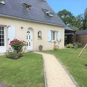 Maison Proche Bord De Hébergement de vacances Guissény